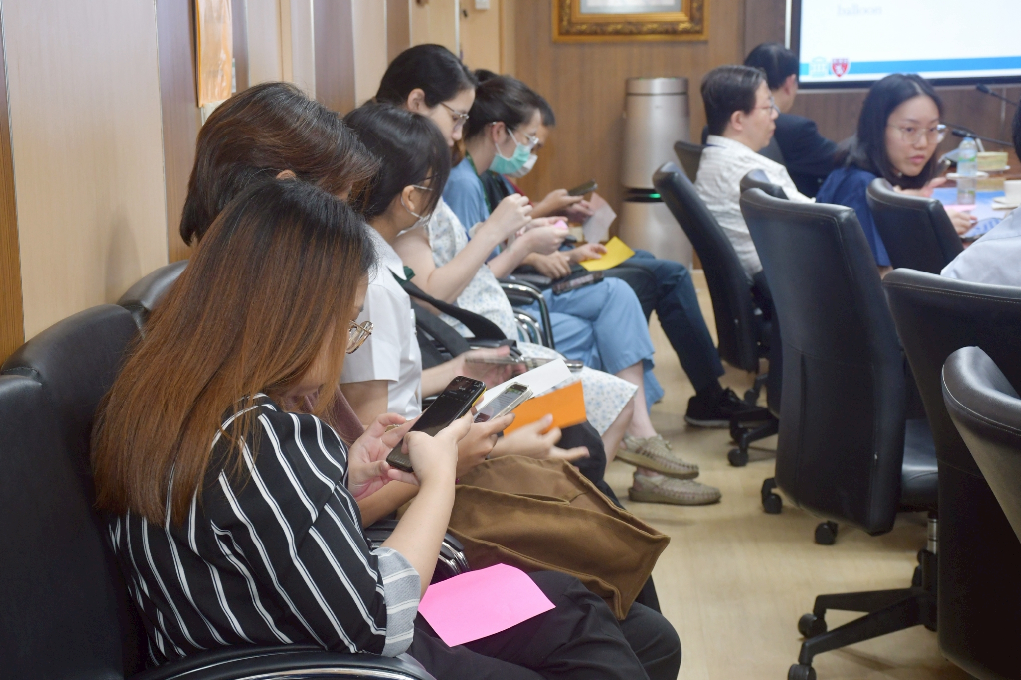 LINE_ALBUM_29-06-68_250529_33