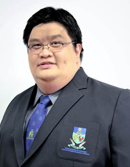 รองศาสตราจารย์ ดร. นายแพทย์ณัฐวุฒิ เสริมสาธนสวัสดิ์